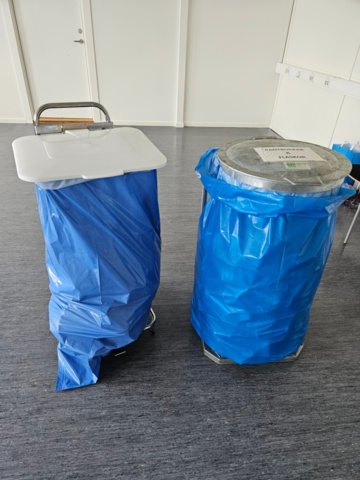 Everything in room, projector, dustbin, various home