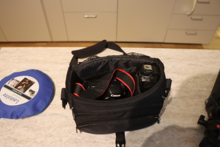 1173591-19 Canon EOS 7D with 35mm lens