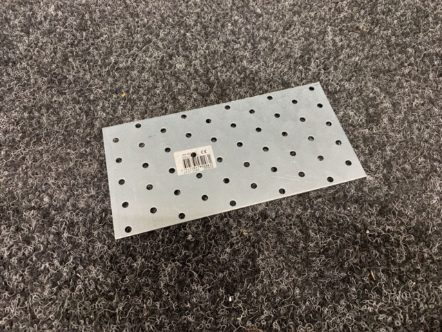 1203933-1 50 st Hålplattor Essve 200x100x2,0 mm