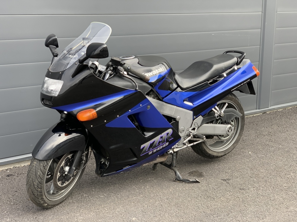 1203433-1 Kawasaki Ninja ZZR1100 - 1991