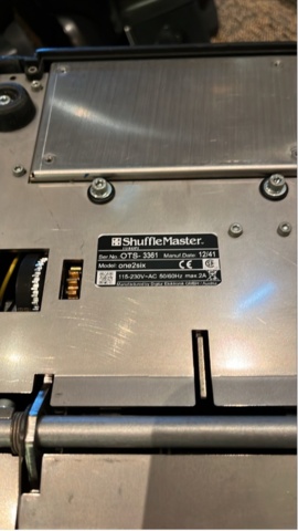 1204148-2 Card mixer Shuffle Master one2six -13