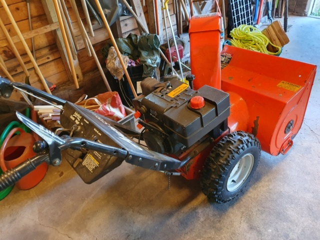 1201691-1 Snow blower Ariens ST824