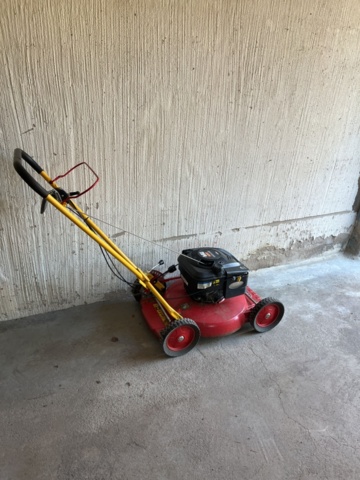 1121859-1 Klippo excellent lawnmower