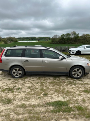 1196708-6 Volvo V70 2.4D Geartronic, 163hp, 2008