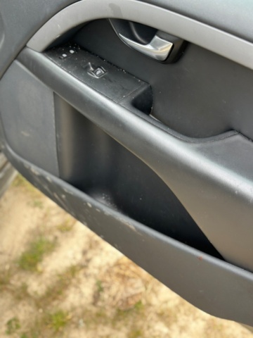 1196708-28 Volvo V70 2.4D Geartronic, 163hp, 2008