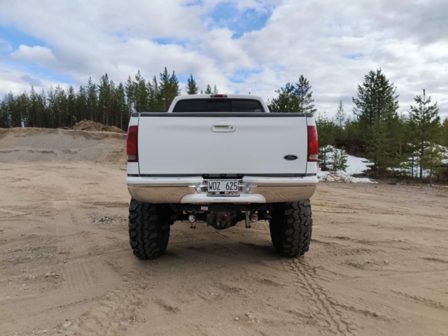 1129236-4 Ford F-350 Crew Cab - 2000