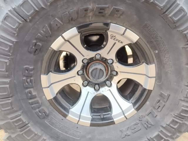 1129236-10 Ford F-350 Crew Cab - 2000