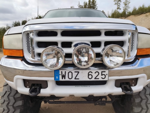 1129236-21 Ford F-350 Crew Cab - 2000