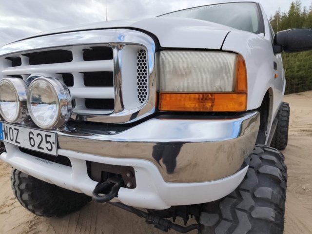 1129236-22 Ford F-350 Crew Cab - 2000