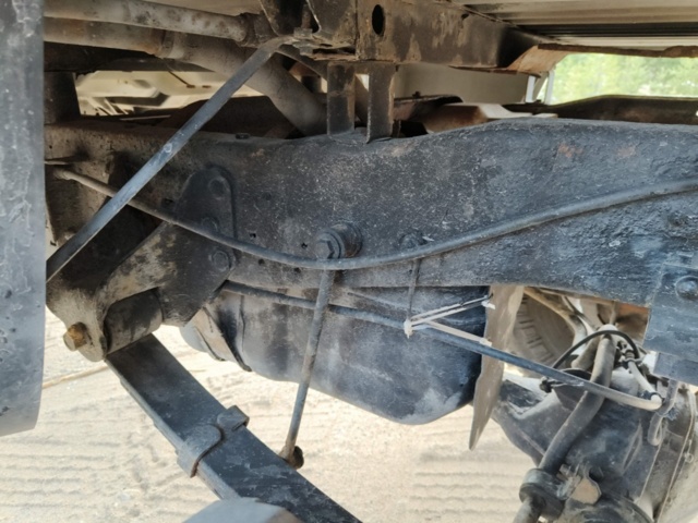 1129236-39 Ford F-350 Crew Cab - 2000