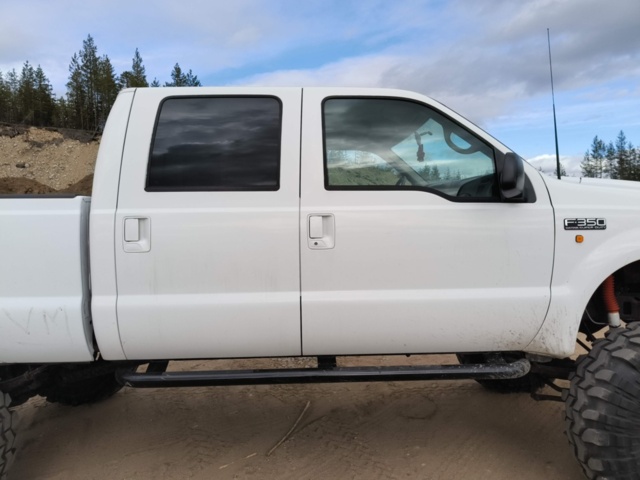 1129236-55 Ford F-350 Crew Cab - 2000