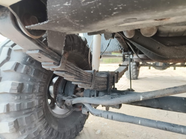 1129236-64 Ford F-350 Crew Cab - 2000