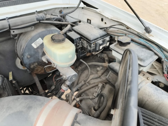 1129236-75 Ford F-350 Crew Cab - 2000