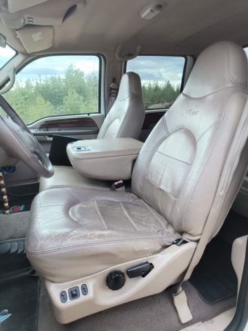 1129236-94 Ford F-350 Crew Cab - 2000