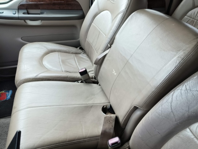 1129236-114 Ford F-350 Crew Cab - 2000