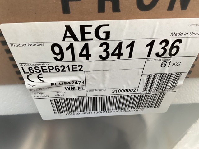 1121486-5 New Washing machine AEG