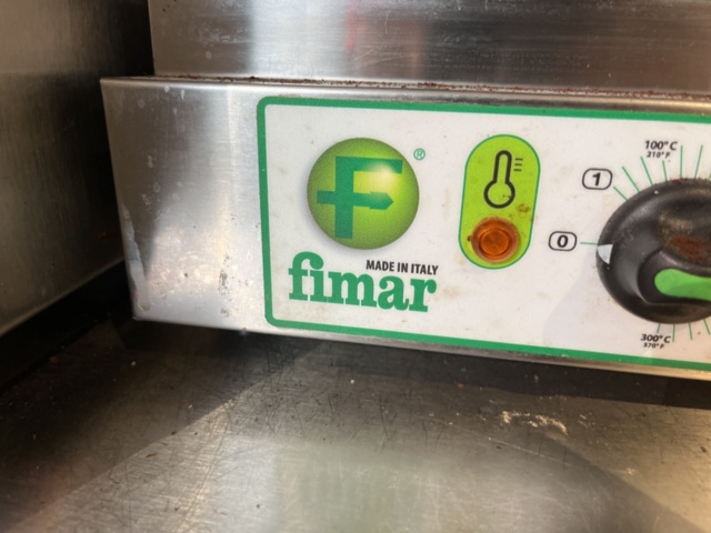 1132079-3 Clamp grill Fimar