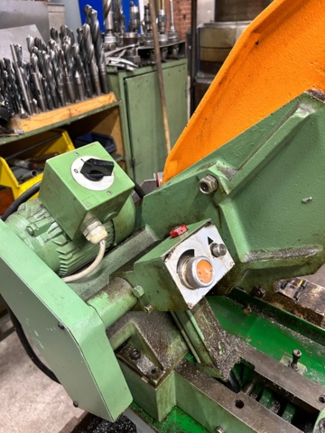 1204605-5 Cold saw Kasto BSM 210/240 - 1991