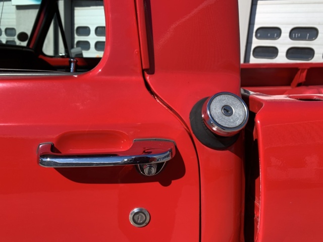 1068229-15 Ford F-250 Single cab -1972