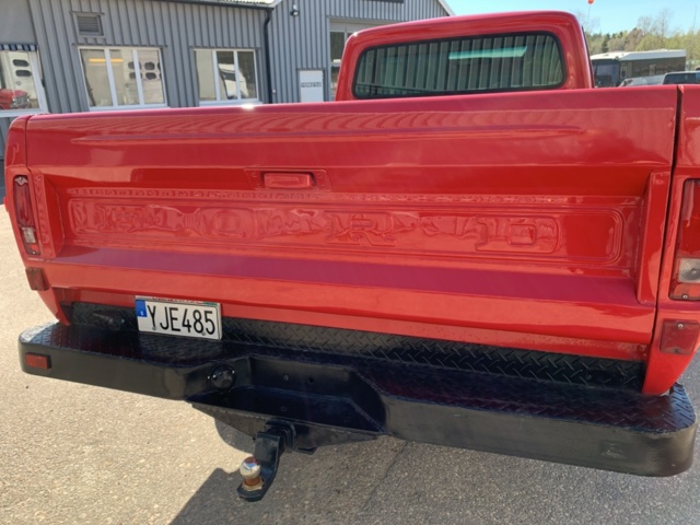 1068229-31 Ford F-250 Single cab -1972