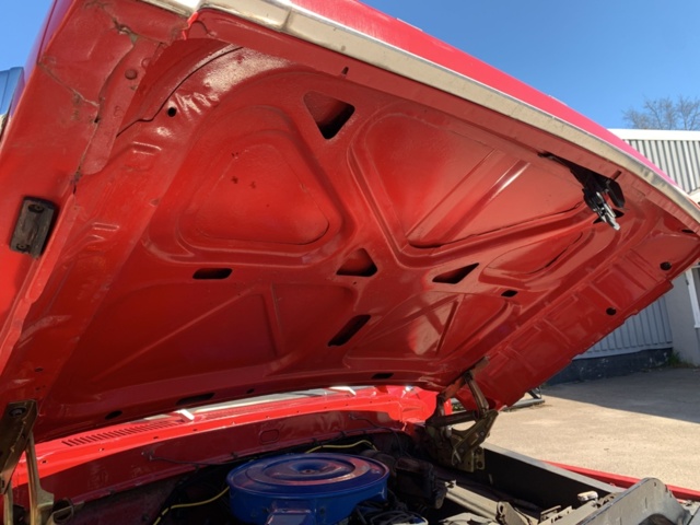 1068229-47 Ford F-250 Single cab -1972