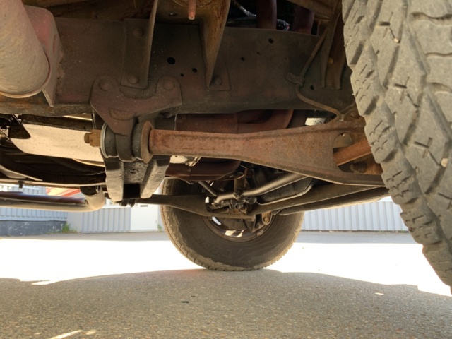 1068229-48 Ford F-250 Single cab -1972