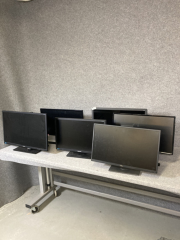 1055174-1 Lot of Computer Monitors/Monitor Dell, Benq, Samsung