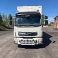 1121874-3 Van 4x2 Volvo Trucks FL -2013
