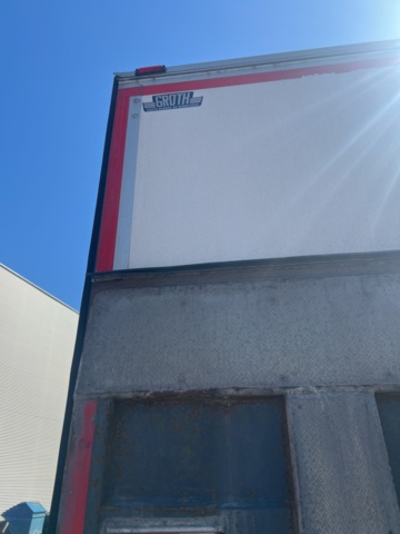 1121874-36 Van 4x2 Volvo Trucks FL -2013