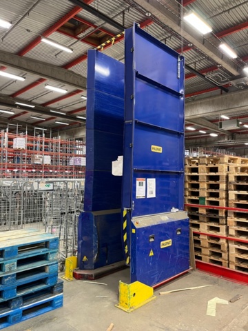 1201941-1 Automatic pallet stacker Palomat