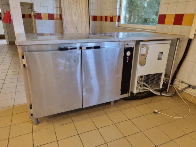 1205685-2 Porkka Fridge & ice machine