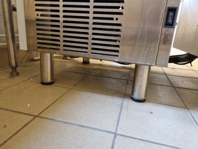 1205685-10 Porkka Fridge & ice machine