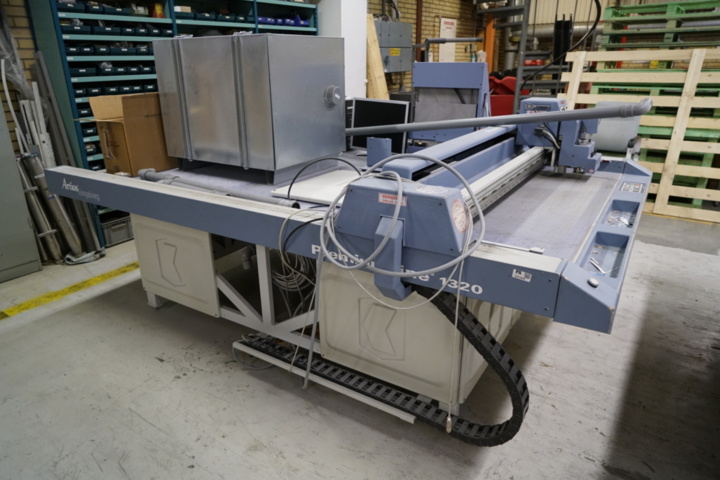1031054-1 Cutting table ARTIOS KONGSBERG PremiumLine 1320