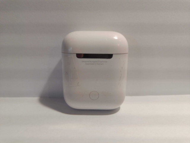 1000264-2 Apple AirPods 2nd (A2031)