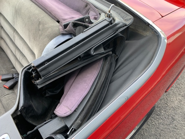 1205289-31 Chrysler LeBaron Convertible - 1994