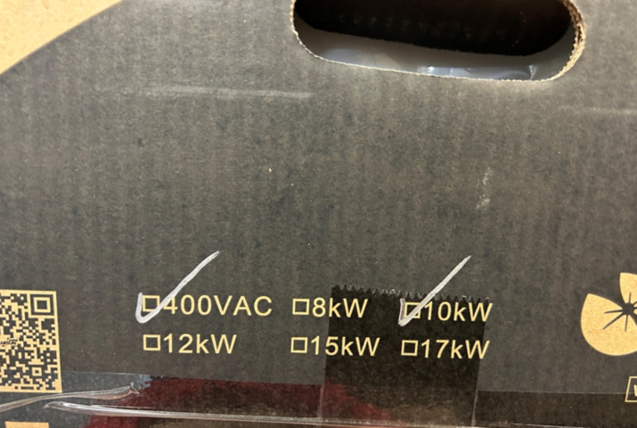 985413-4 Solar cells Bluesun Shingled Black Frame 18 pcs 480 W, inverter Bluesun 10 kW