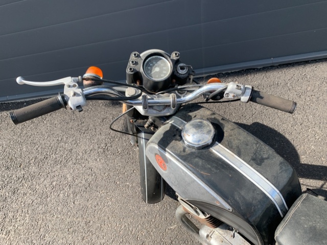 1205287-7 Motorcycle CZ 250 - 1980