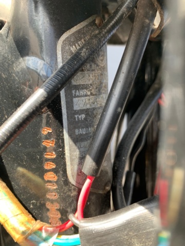 1205287-18 Motorcycle CZ 250 - 1980