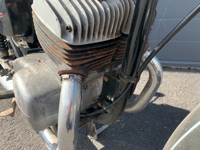 1205287-5 Motorcycle CZ 250 - 1980