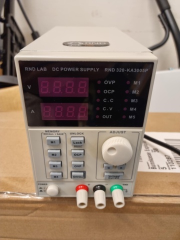 1205865-2 RND - Laboratory power supply unit