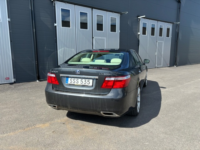 1205284-6 Lexus LS 600h AWD -2008