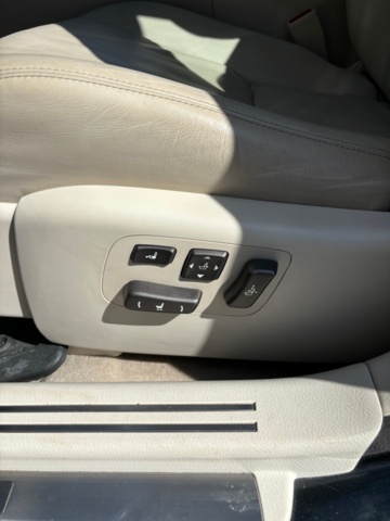 1205284-9 Lexus LS 600h AWD -2008