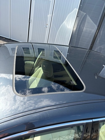 1205284-24 Lexus LS 600h AWD -2008