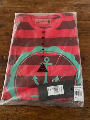 1205902-27 Products from world artist Chris Brown's brand Black Pyramid