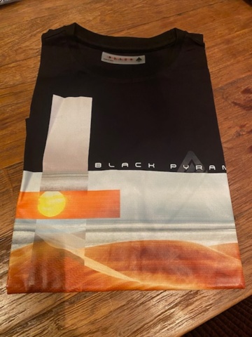 1205902-28 Products from world artist Chris Brown's brand Black Pyramid