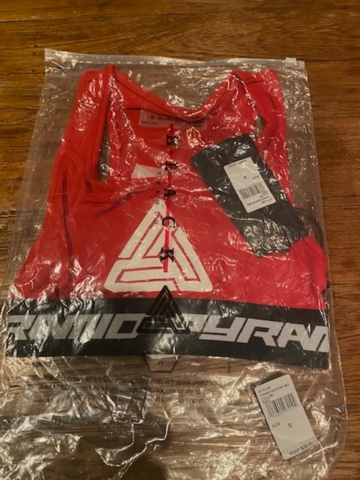 1205902-38 Products from world artist Chris Brown's brand Black Pyramid