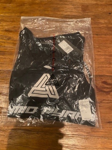 1205902-39 Products from world artist Chris Brown's brand Black Pyramid