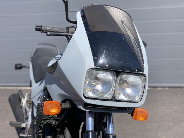 1207190-10 Motorcycle Honda CBX750F - 1986