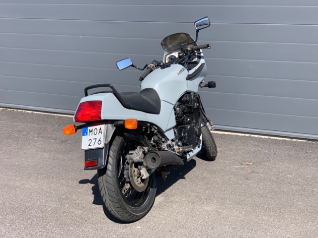 1207190-12 Motorcycle Honda CBX750F - 1986
