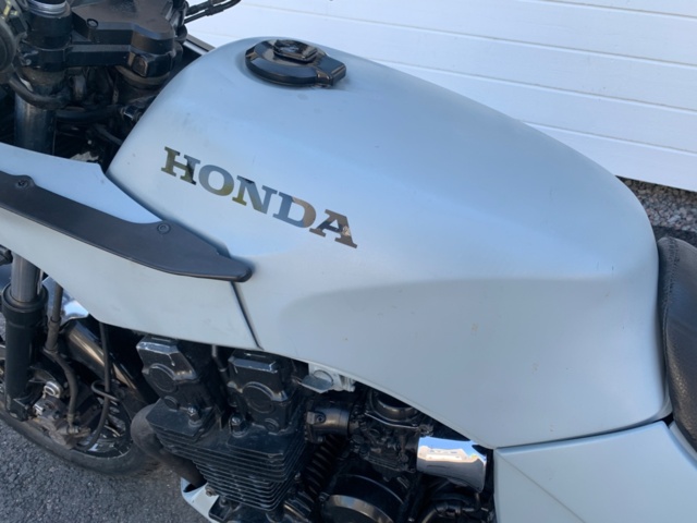 1207190-19 Motorcycle Honda CBX750F - 1986